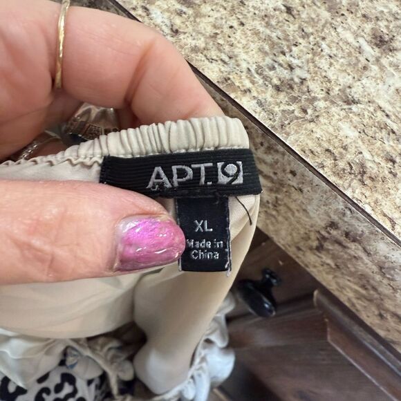 Apt 9 Cream Blue Floral Top Women's Extra Large - Picture 4 of 9